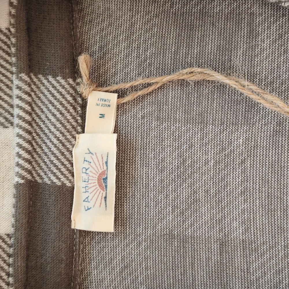Faherty Legend Pullover - Picture 3 of 5